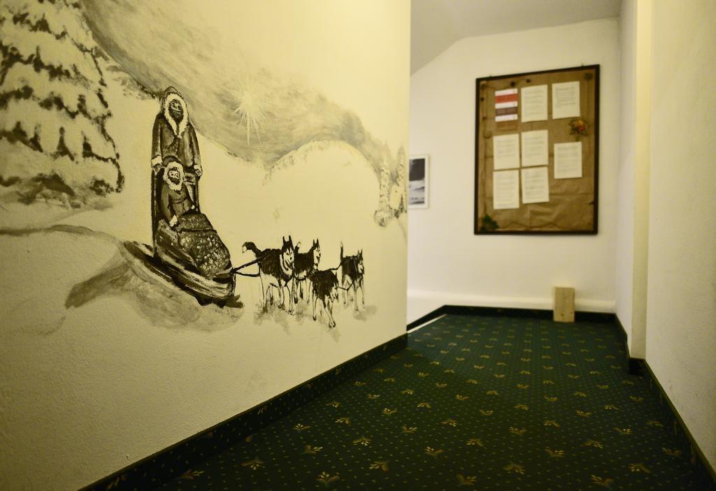 Alp Hotel Dolomiti 迪马罗 外观 照片