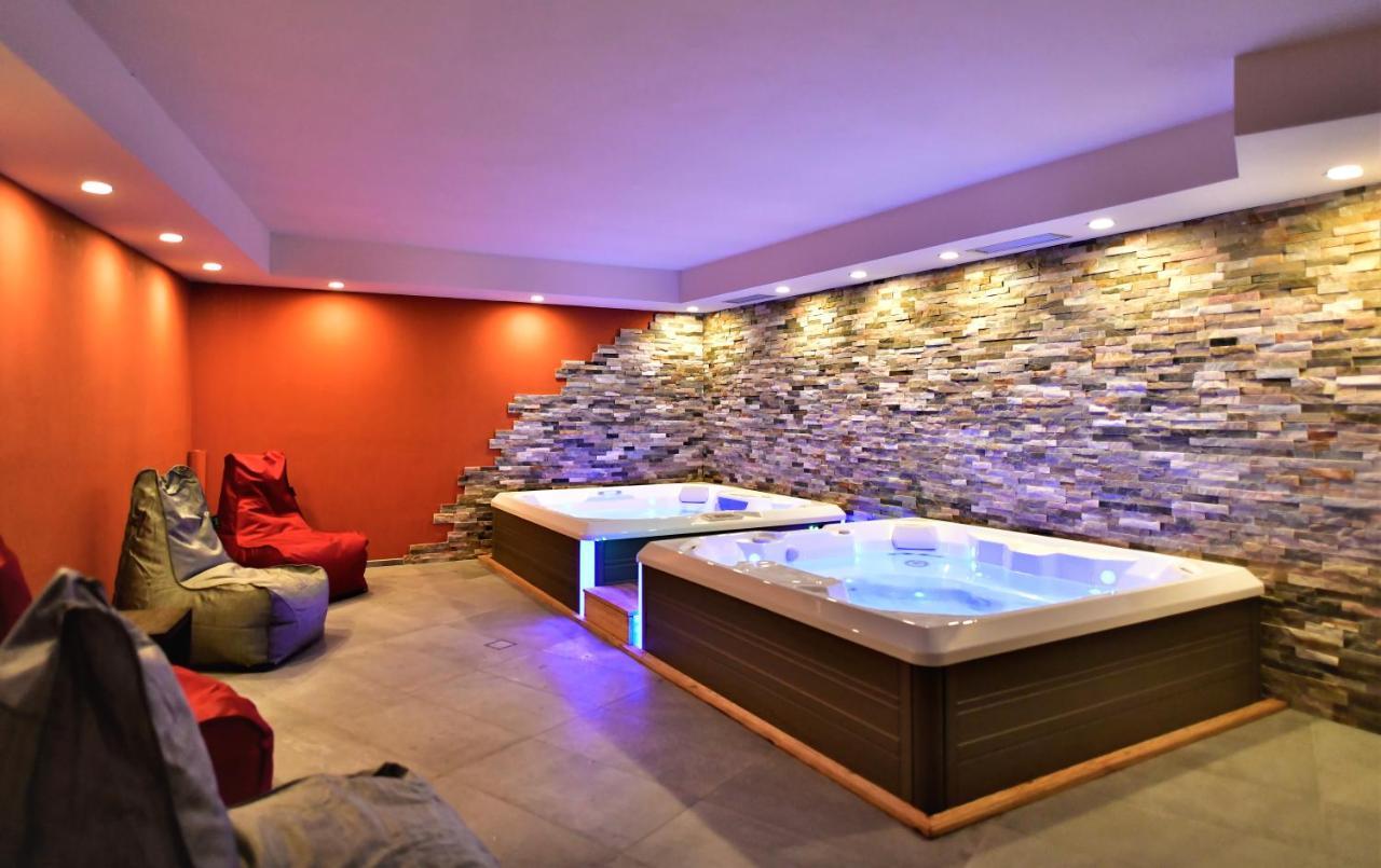 Alp Hotel Dolomiti 迪马罗 外观 照片